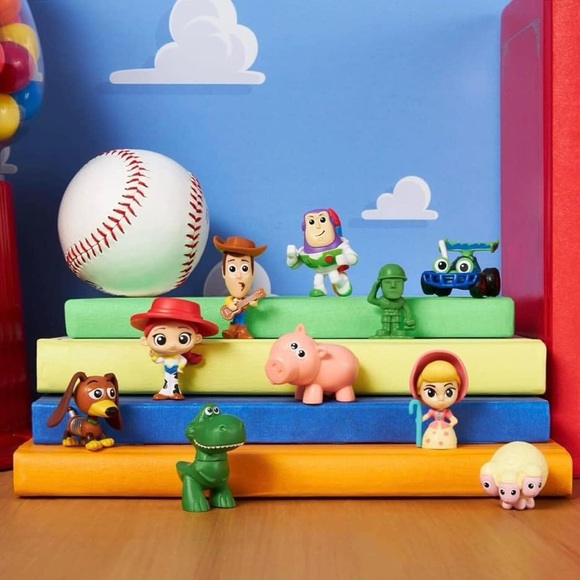 Disney and Pixar Toy Story Mini Figures 24-Pack Archive Selections - Picture 4 of 15